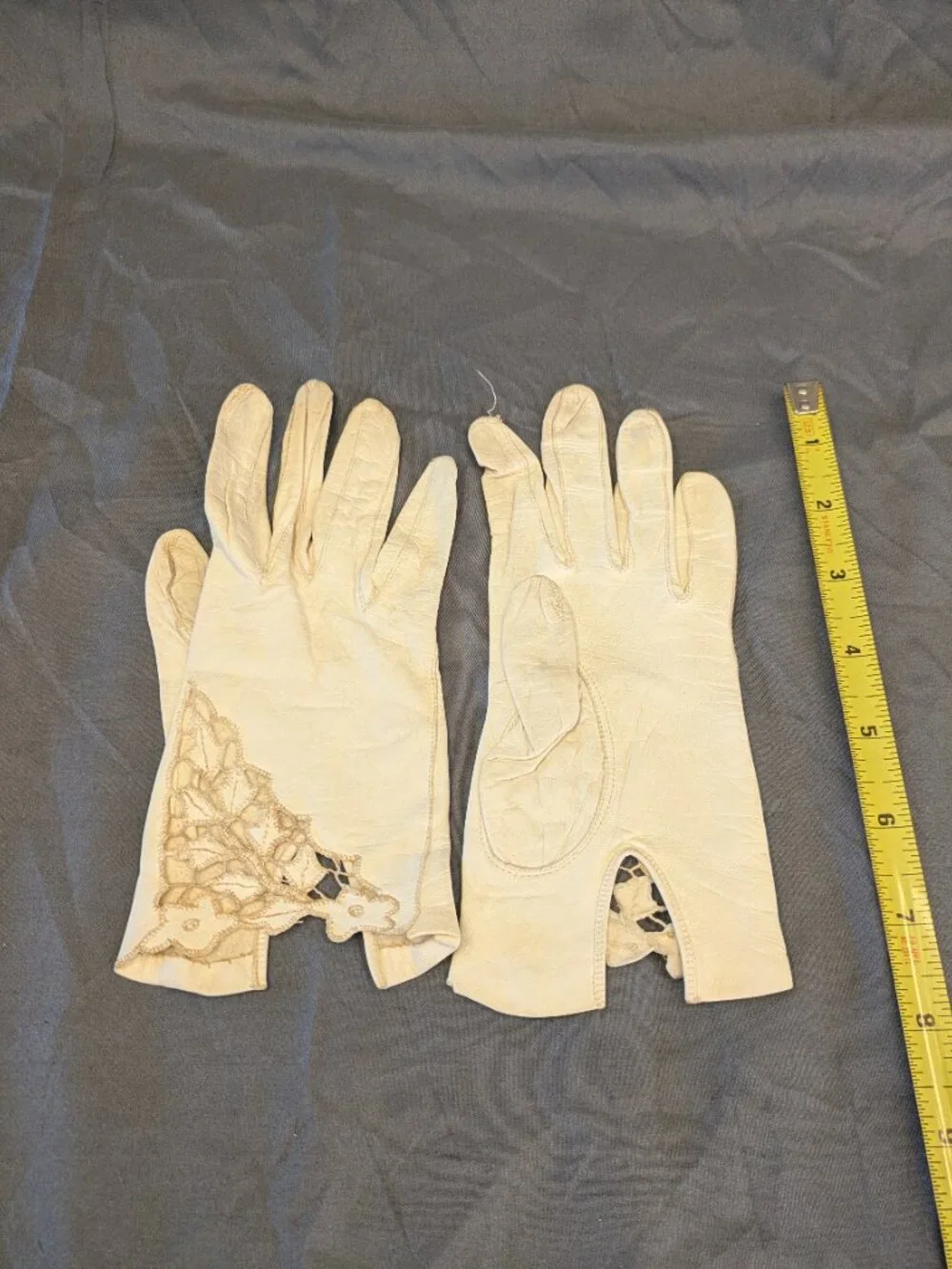 Vintage Kid-Leather Wrist Gloves